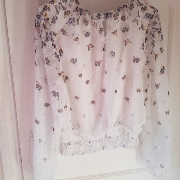 Top - Picture 3 of 6